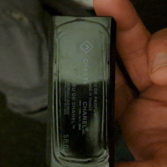 Chale 5oz bleu bottle parfum - Picture 2 of 2